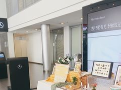 -天津波士信达奔驰4S店(卫津南路店)