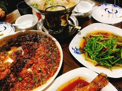 -缘来聚·徽菜名店(黄山宏村店)