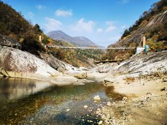 -燕子河大峡谷天坑仙境
