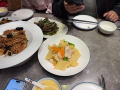 -闫府私房菜(恒隆店)