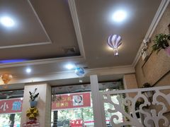 -休记光头香辣蟹干锅(绵竹店)