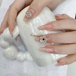 -丹曦·美甲美睫