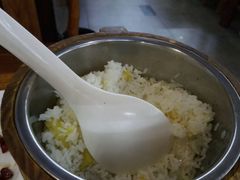 -滇香肴·云南菜蒸汽石锅鱼(云南北路店)
