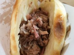 -闫家驴肉老店(华电一校店)