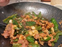 -费大厨辣椒炒肉(高铁吾悦广场店)