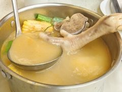 -肥仔文澳门猪骨煲(南京西路店)