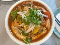 -汗腾格里·风味餐厅(新疆驻京办店)