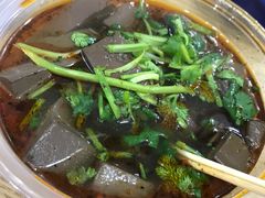 伤心鸭血-四季美汤包(户部巷店)