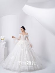 点击看大图 -予白婚纱礼服馆