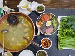 -朴小妹人参鸡汤火锅(长白山万达店)