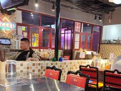 -马路牙子烧烤音乐酒馆(望京店)