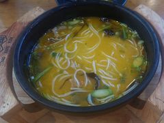 -桥香园过桥米线(国贸店)