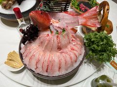 -红鼎豆捞·非遗鲍皇汤火锅(宝丰路店)