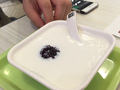 -满记甜品(优客百盛店)