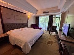 -花水湾第一村温泉大酒店