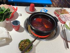 -钢管厂五区小郡肝串串香火锅(梅川路店)