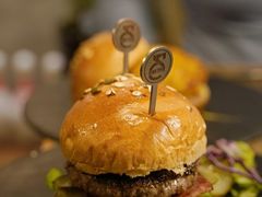 黑胡椒汉堡-HIGH FIVE哈福手工汉堡(桂林路店)