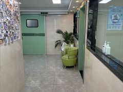 -半岛宠物医院24小时·内窥镜·牙科·碎石中心(府城大道店)