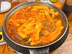 -喇喇排骨火锅·传统韩式脊骨汤(望京西园总店)