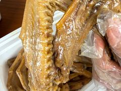 -王浩儿纪六孃甜皮鸭(乐山总店)