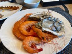 -大中华希尔顿酒店-念自助餐·嗨啤·小龙虾