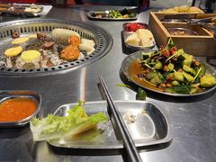 -马路牙子烧烤音乐酒馆(望京店)