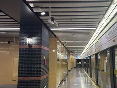 -一大会址·新天地(地铁站)