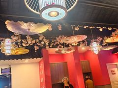 -老街烧烤大排档·地道湖北菜·龙虾馆(汉口火车站店)
