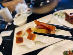 化皮乳猪-北京四季酒店·采逸轩