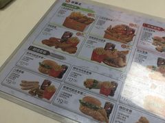 -华莱士·全鸡汉堡(英德世纪店)