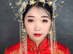 -金夫人化妆摄影职业培训学校