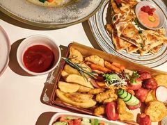 -秀儿家の小确幸融合西餐厅(万达店)