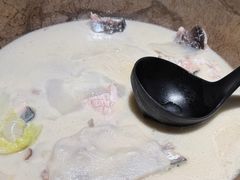 -云荷里·蒸汽石锅鱼·云南菜(中发百旺店)