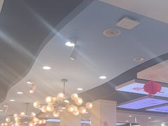 -休记光头香辣蟹干锅(绵竹店)