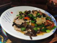 滑炒牛肝菌-侯家庄阿才有品私房菜馆