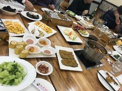 -洪忠涮烤王(嵩山路店)