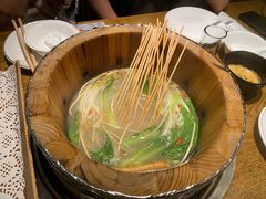 东北精品涮毛肚-聚串门儿·东北烧烤(信义坊店)