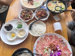 -桥香园过桥米线(国贸店)