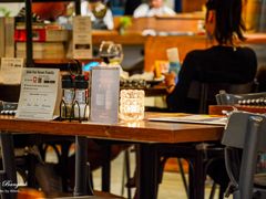 -ROAST coffee & eatery