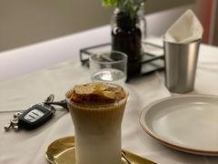 蜂巢咖啡-阿妮叶李(光谷世界城店)