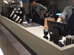 -瑞幸咖啡(怡富广场店)