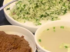 -鸿瑞興面馆(梅岭店)