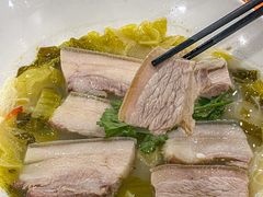 秘制酸菜浸土猪肉-丰泰顺德私房菜(寺右二马路店)