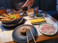 -沪小胖·小龙虾·蓝龙王(八佰伴店)