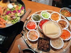 -包整·丝娃娃(一览甲秀楼风景店)