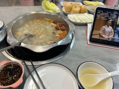 -光头药膳鸡(莱茵小镇店)