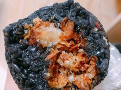 乌饭老油条肉松-芳婆糕团店(王府大街店)
