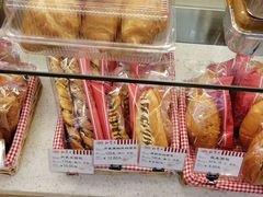 -红宝石·鲜奶小方·海派西点房(浦三店)