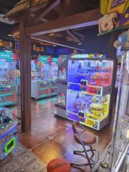 -卡通尼乐园(宝山龙湖天街店)