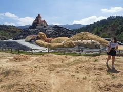 -彩色沙林风景区